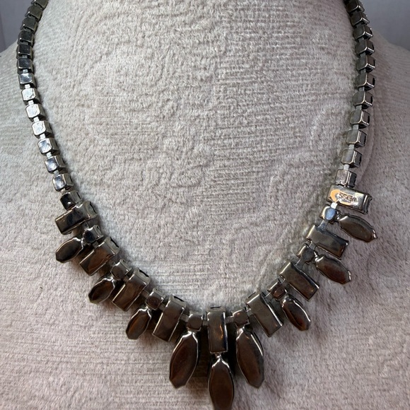 Weiss Signed Vintage Black Onyx Necklace - Picture 4 of 5